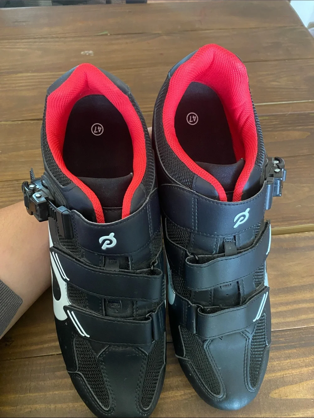 Peloton Men’s Black and Red Peloton Cycling Shoes with Secure Buckle